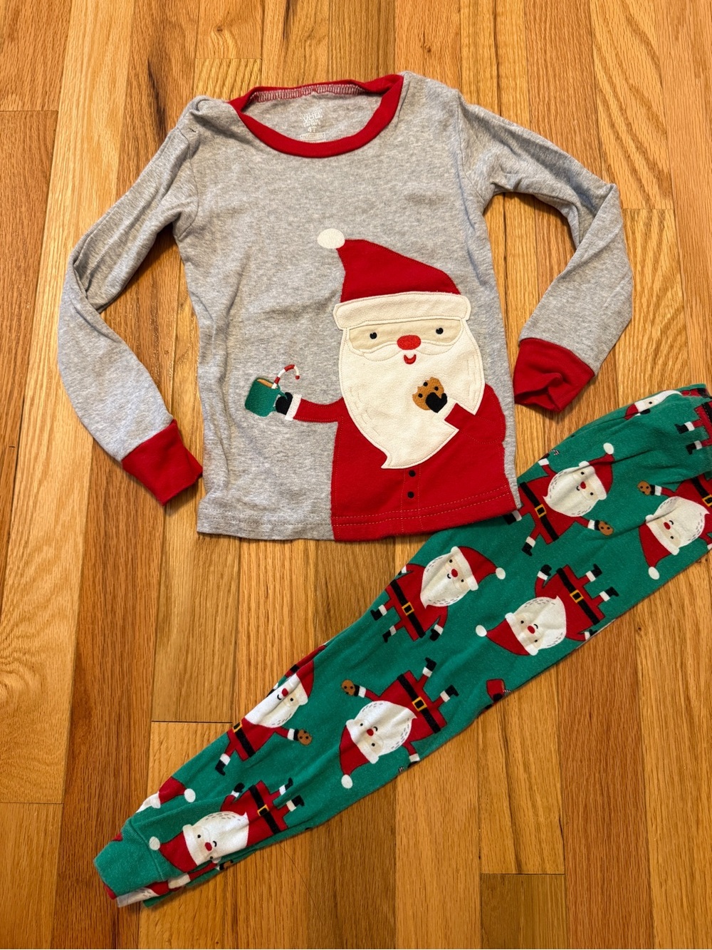 Kids Grey & Green Santa Pajama Set